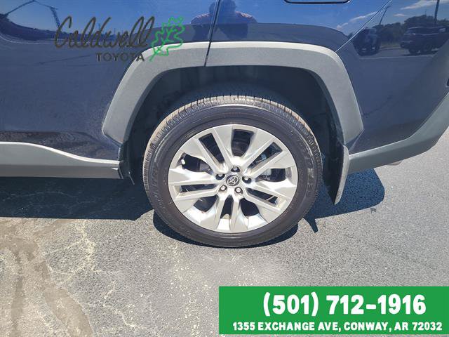 Used 2025 Toyota RAV4 XLE Premium FWD image 9