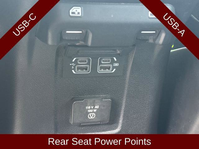 Used 2019 Jeep Wrangler Unlimited Sahara w/ Quick Order Package 24M Moab image 23