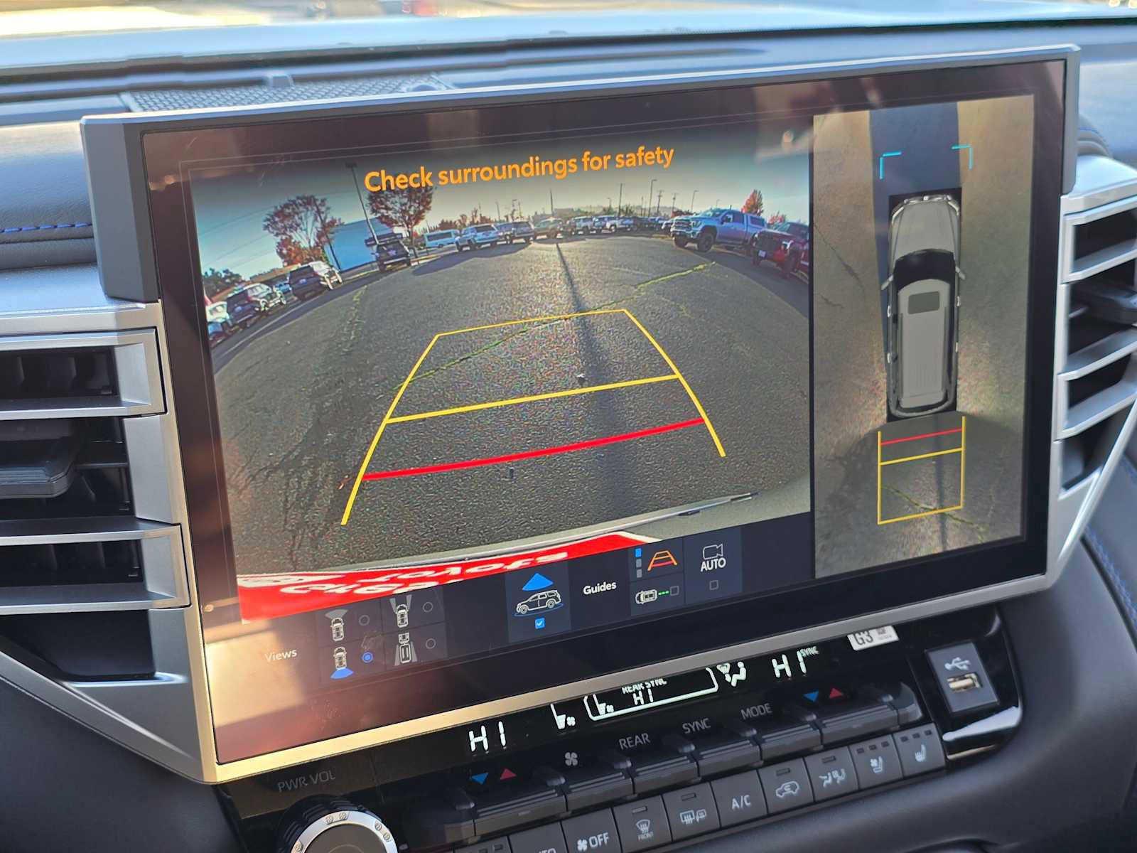 Certified 2025 Toyota Sequoia Platinum image 33