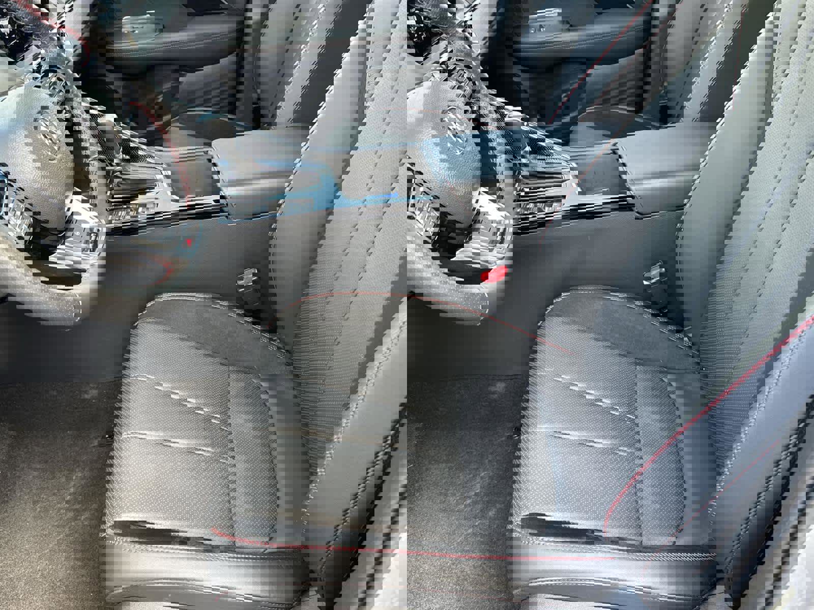 Used 2025 Acura ADX A-Spec image 12