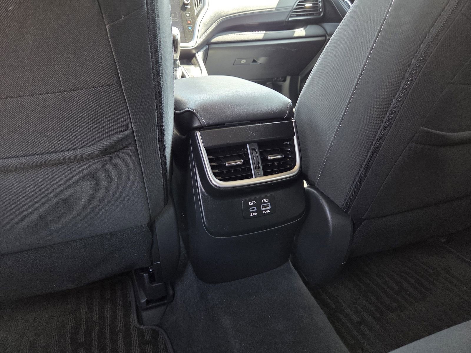 Used 2023 Subaru Outback Premium AWD/4WD image 19