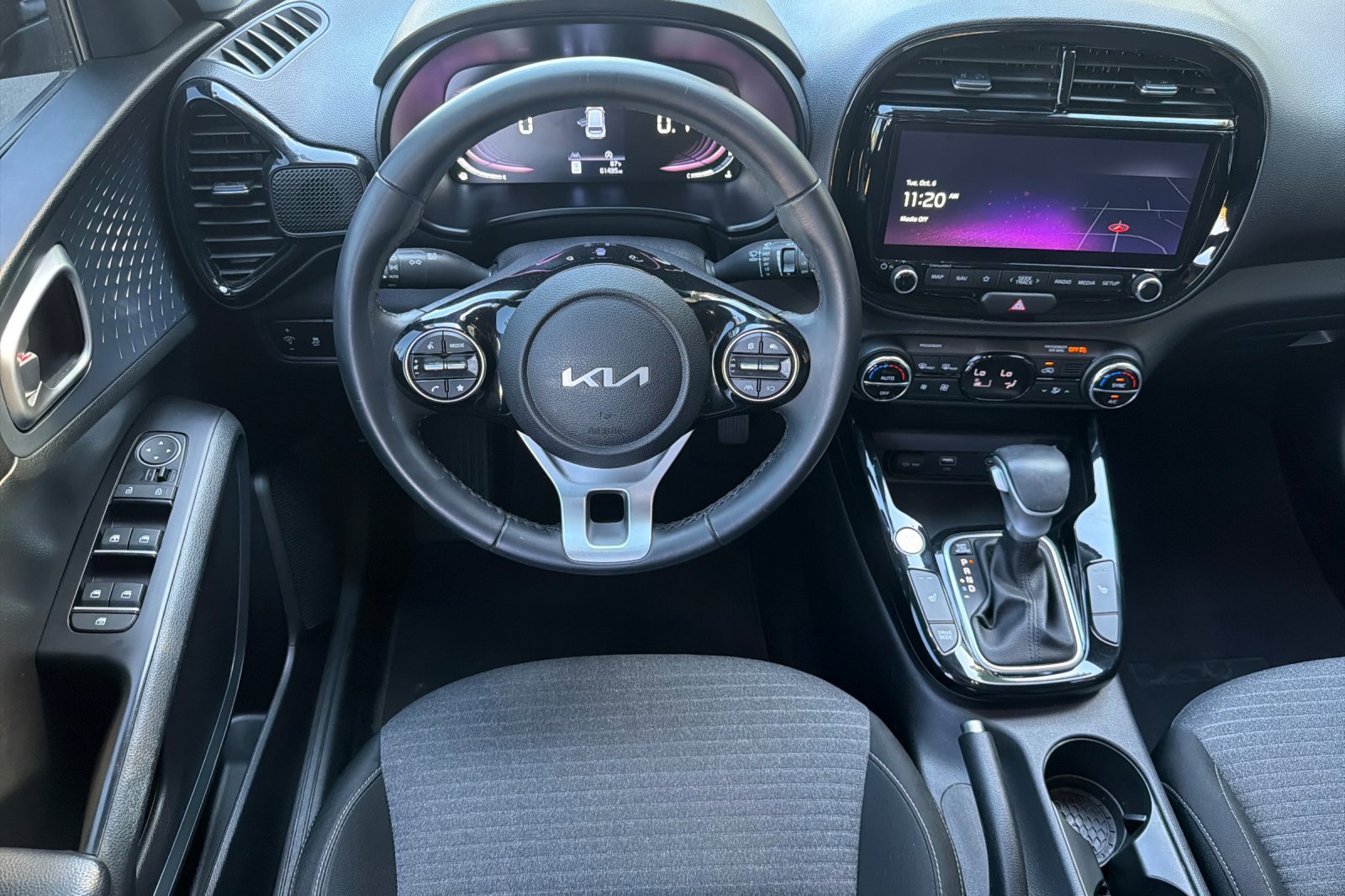 Certified 2023 Kia Soul EX FWD image 11