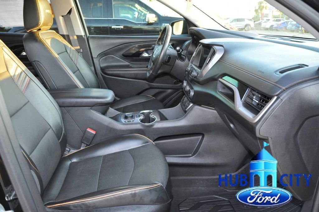 Used 2022 GMC Terrain AT4 w/ Tech Package image 15