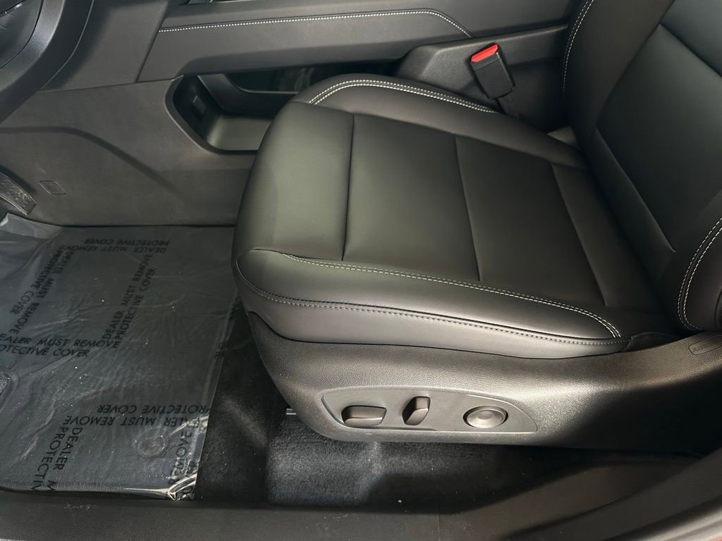 New 2026 GMC Acadia Elevation w/ Super Cruise Package image 12