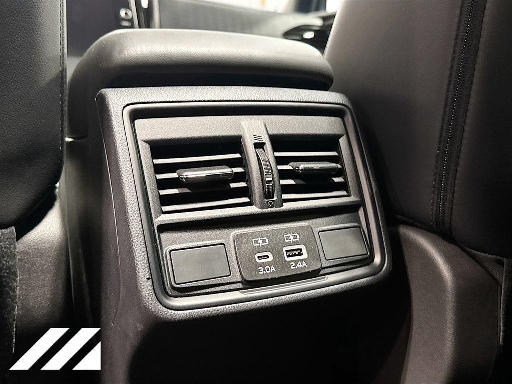 Used 2026 Subaru Forester Premium AWD/4WD image 26