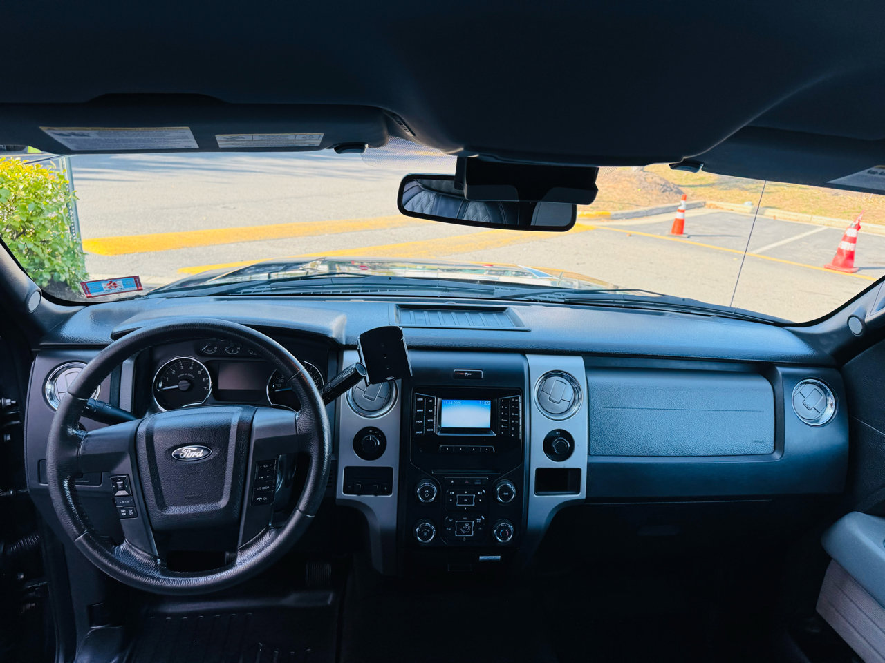 Used 2014 Ford F150 XLT w/ Equipment Group 302A Luxury image 38