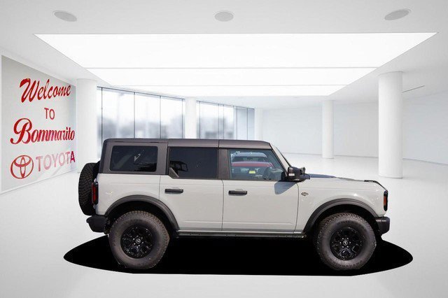 Used 2023 Ford Bronco Wildtrak AWD/4WD image 5