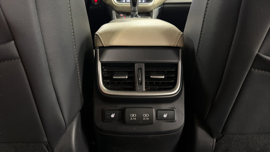 Used 2022 Subaru Outback Limited w/ Tech Package 3 AWD/4WD image 36