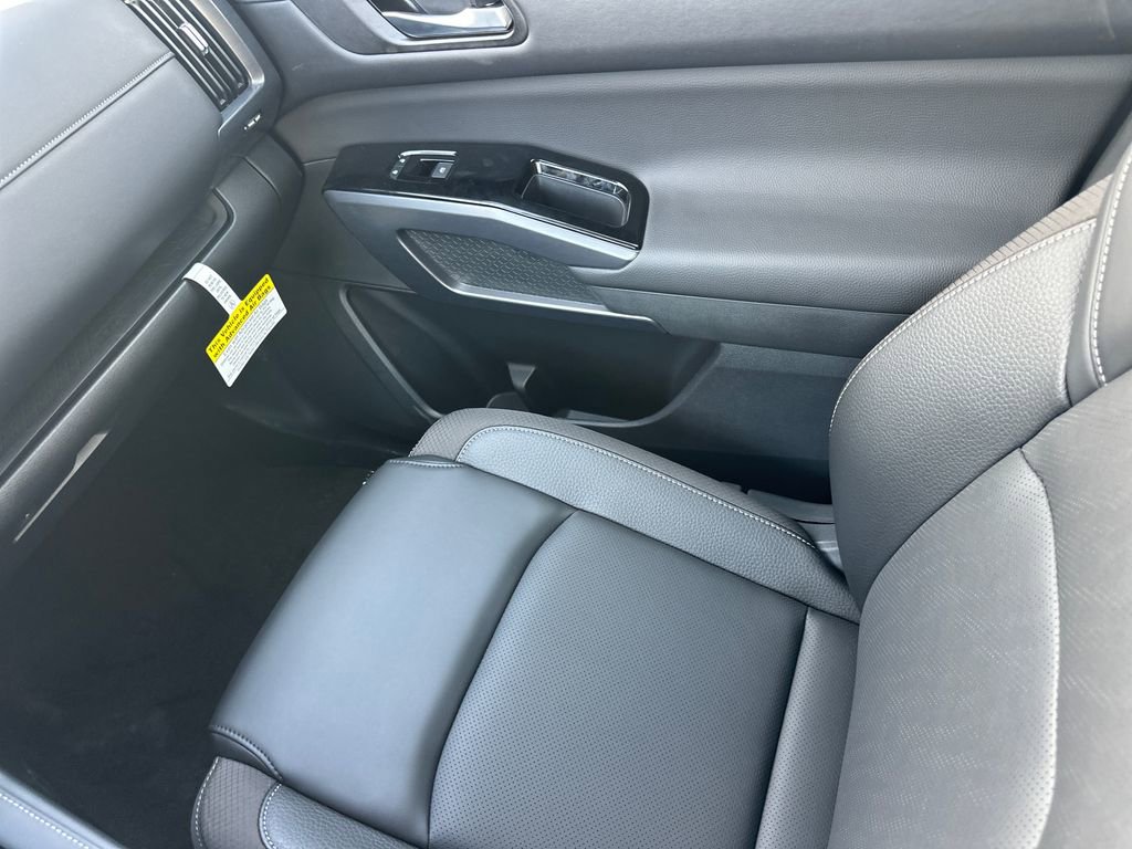 New 2026 Nissan Pathfinder SL w/ SL Premium Package image 30