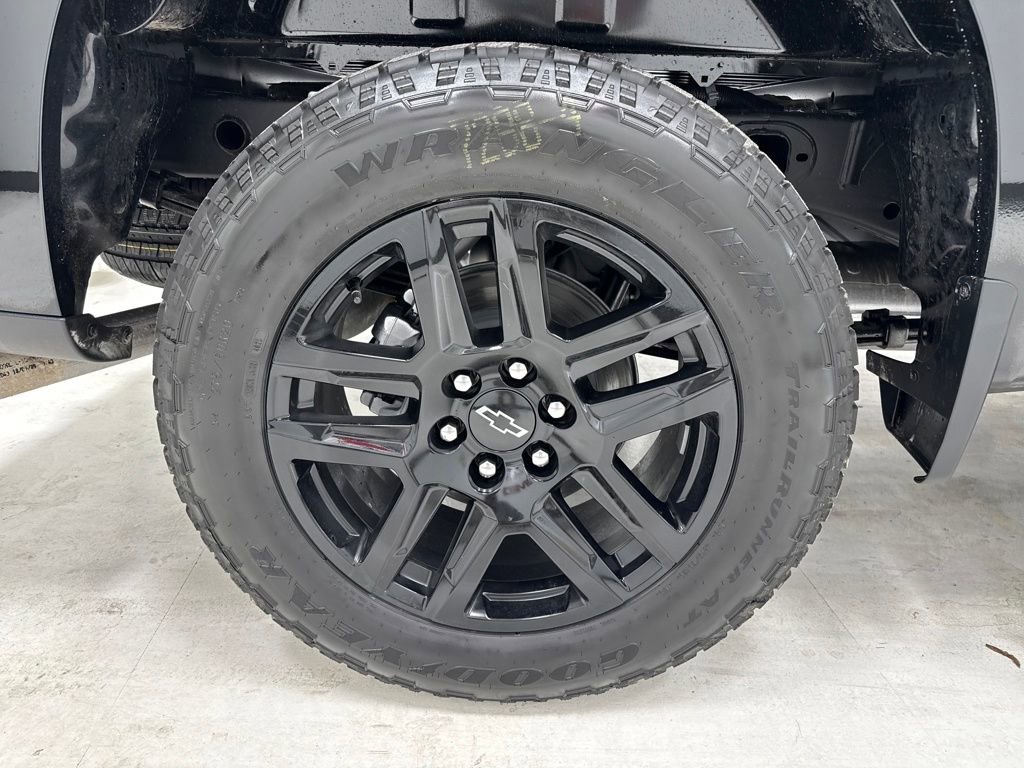 New 2026 Chevrolet Silverado 1500 RST w/ RST Select Package image 7