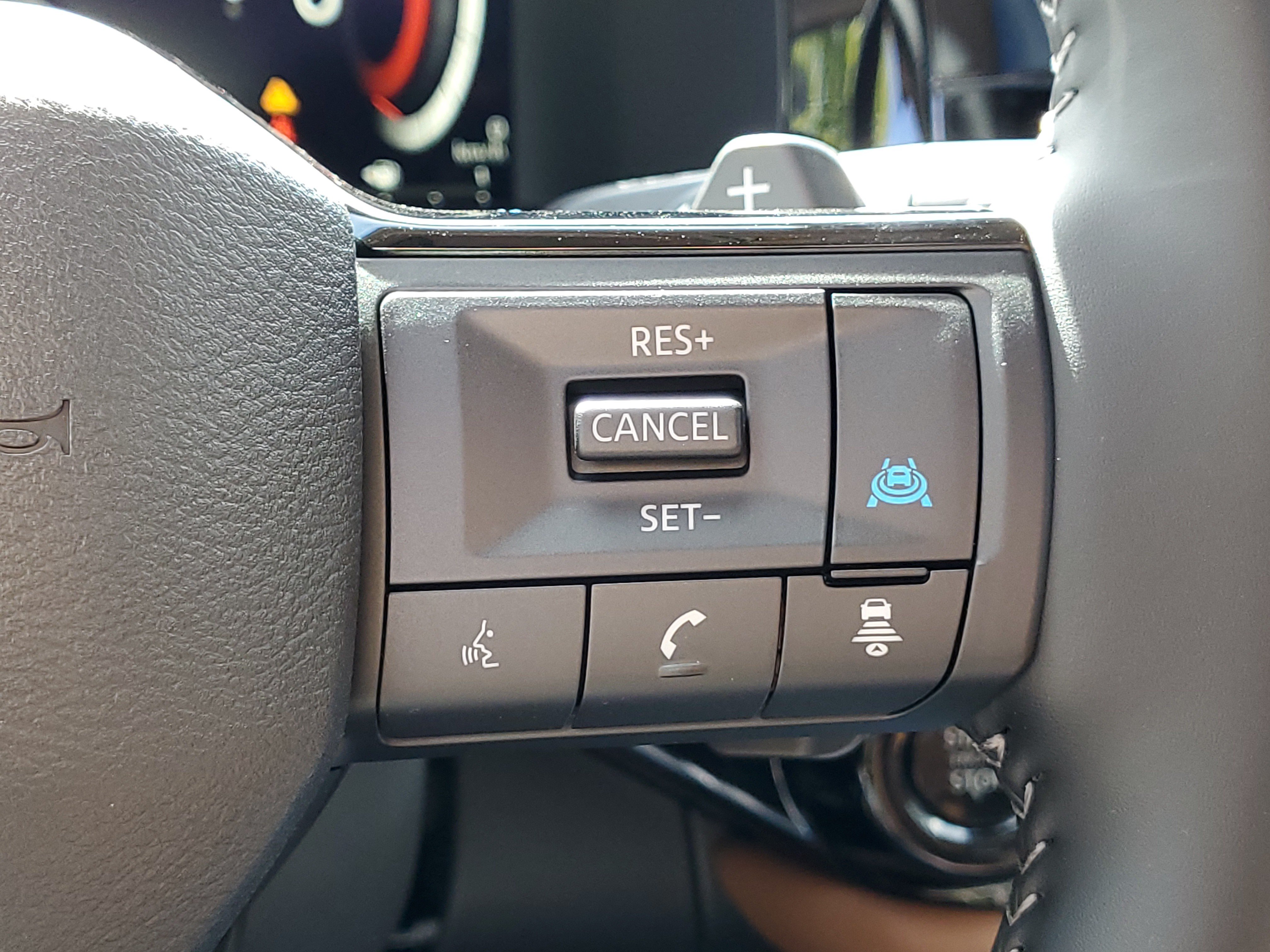 New 2026 Nissan Pathfinder Platinum AWD/4WD image 11