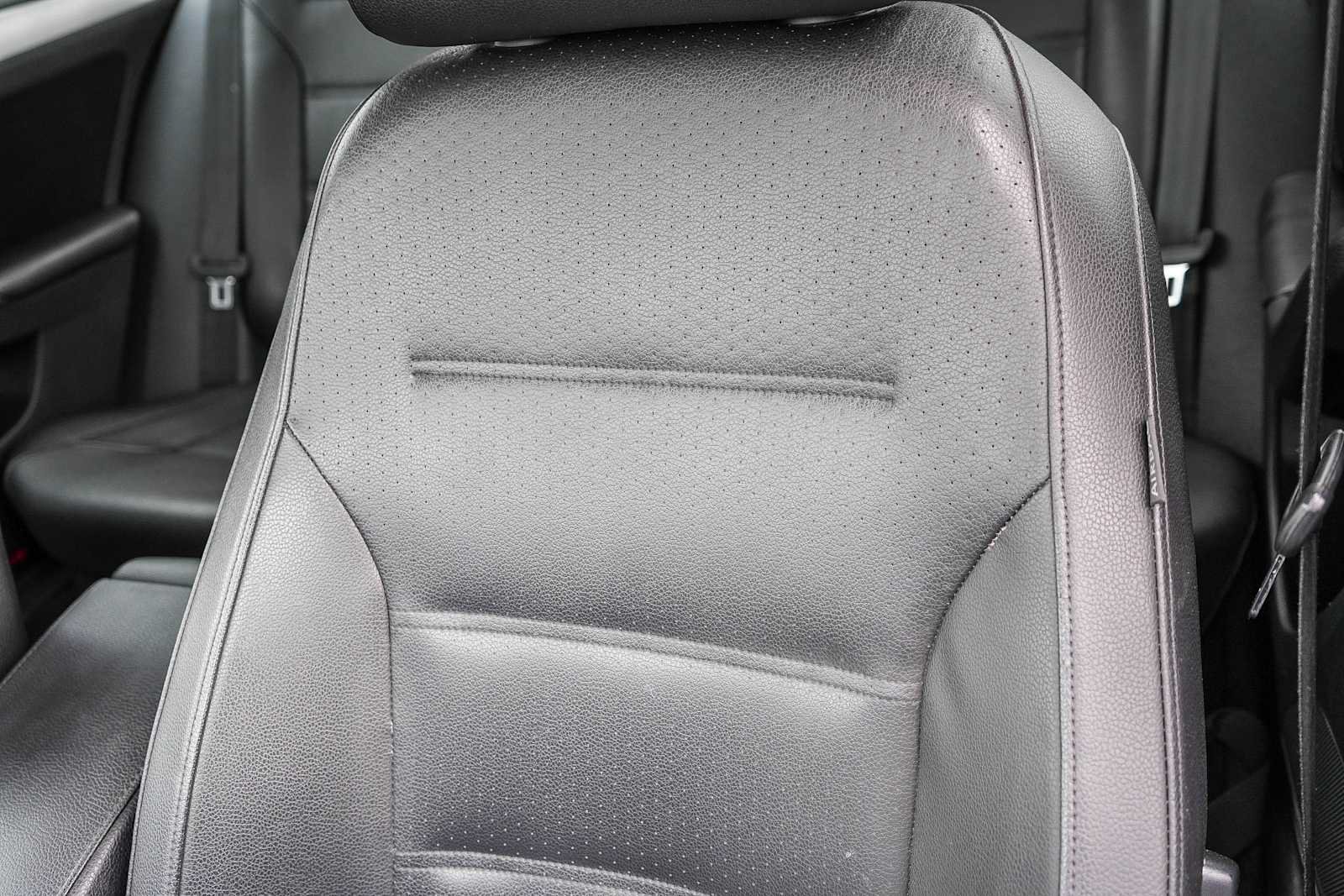 Used 2014 Volkswagen Jetta SE FWD image 26