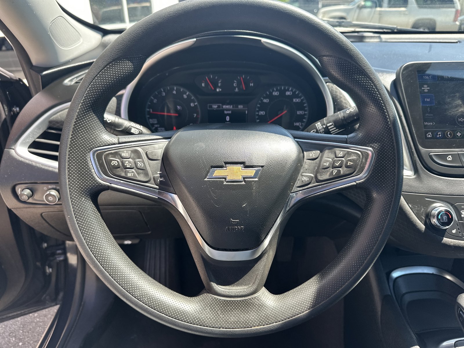 Used 2023 Chevrolet Malibu LT FWD image 11