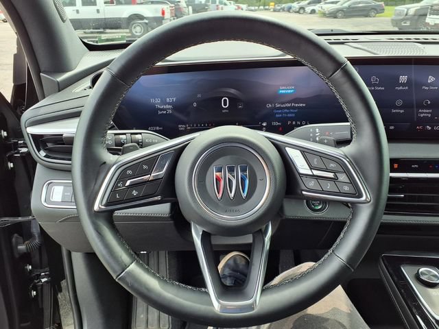 Used 2025 Buick Enclave Preferred AWD/4WD image 85