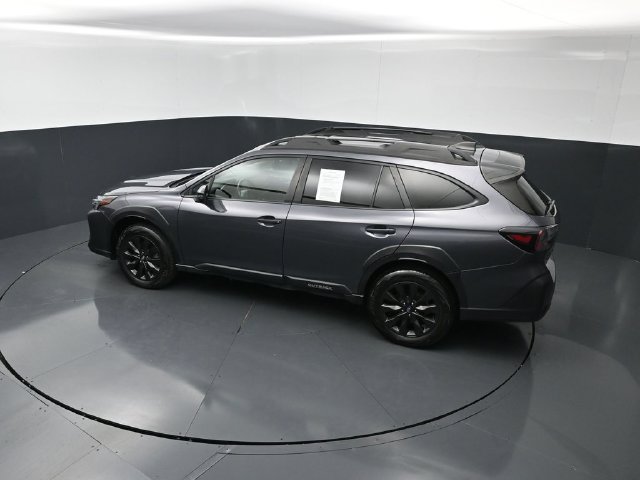 Used 2025 Subaru Outback Onyx Edition AWD/4WD image 24