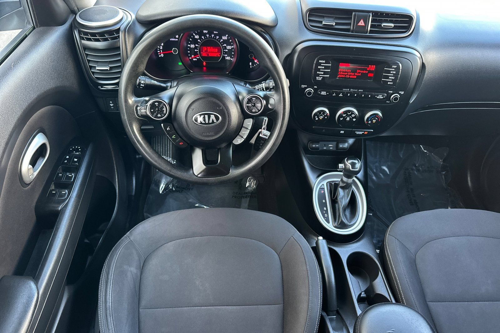 Used 2015 Kia Soul FWD image 15