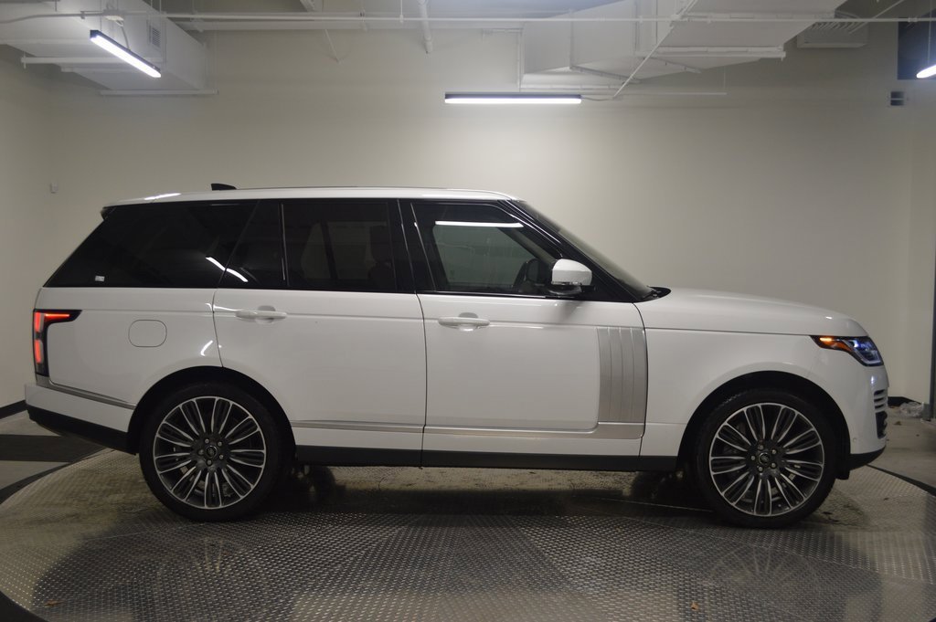 Used 2022 Land Rover Range Rover Westminster Edition image 8