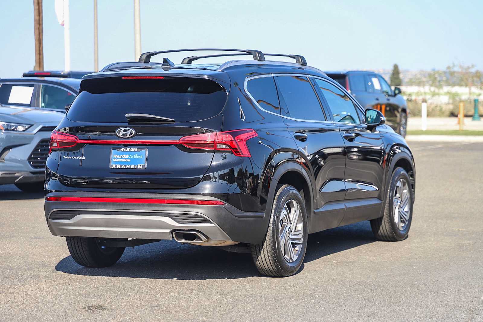 Used 2023 Hyundai Santa Fe SEL w/ Cargo Package FWD image 7