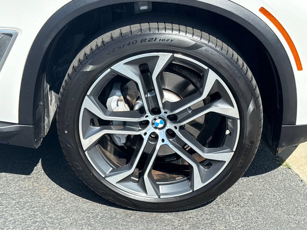 Used 2021 BMW X5 xDrive40i w/ Convenience Package AWD/4WD image 7