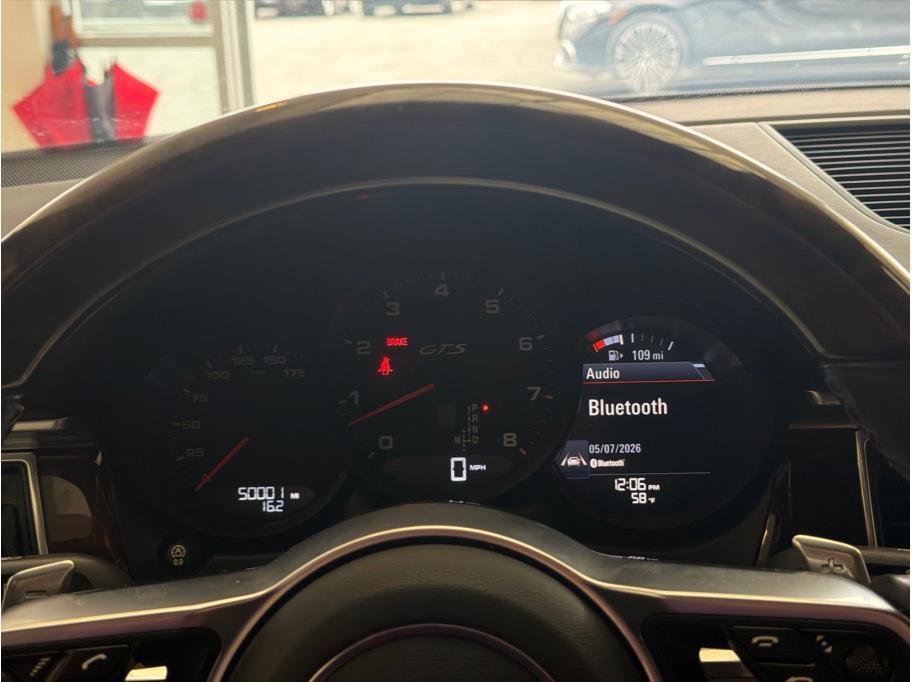 Used 2017 Porsche Macan GTS AWD/4WD image 12