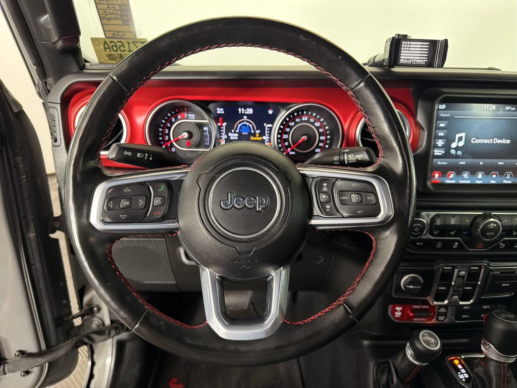 Used 2022 Jeep Wrangler Unlimited Rubicon w/ Cold Weather Group AWD/4WD image 12