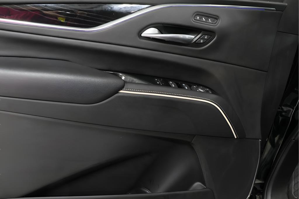 Used 2023 Cadillac Escalade Sport w/ Touring Package image 22