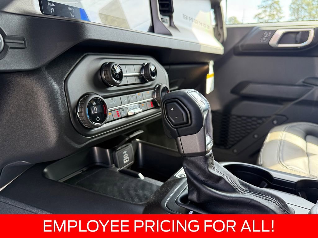 New 2026 Ford Bronco Outer Banks AWD/4WD image 23