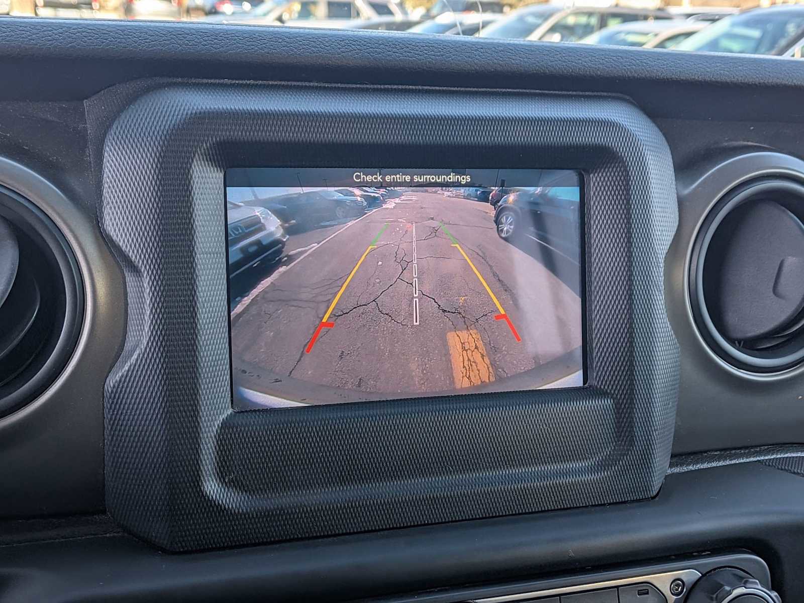 Used 2019 Jeep Wrangler Unlimited Sport S AWD/4WD image 27