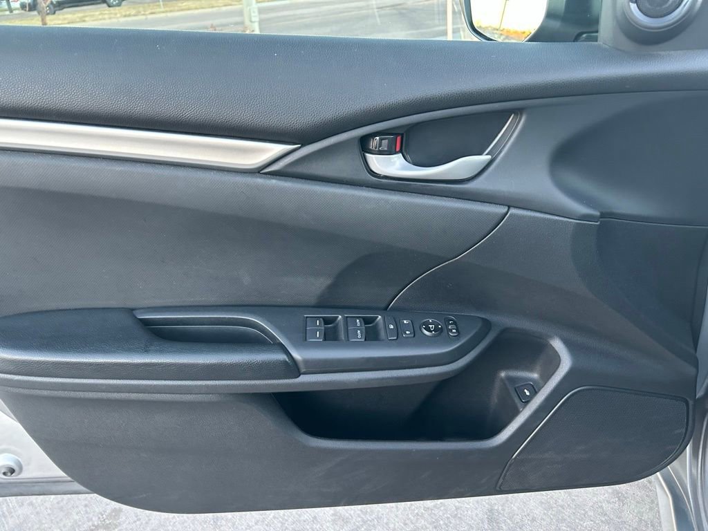 Used 2020 Honda Civic Sport image 10