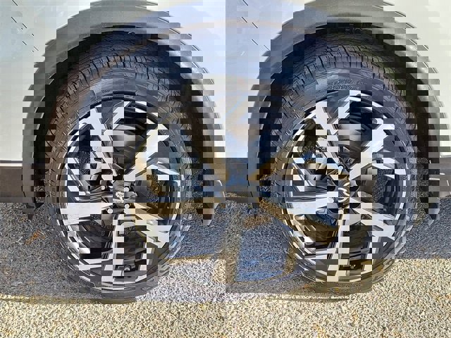 Used 2021 Nissan Rogue Sport SL w/ Premium Package image 34