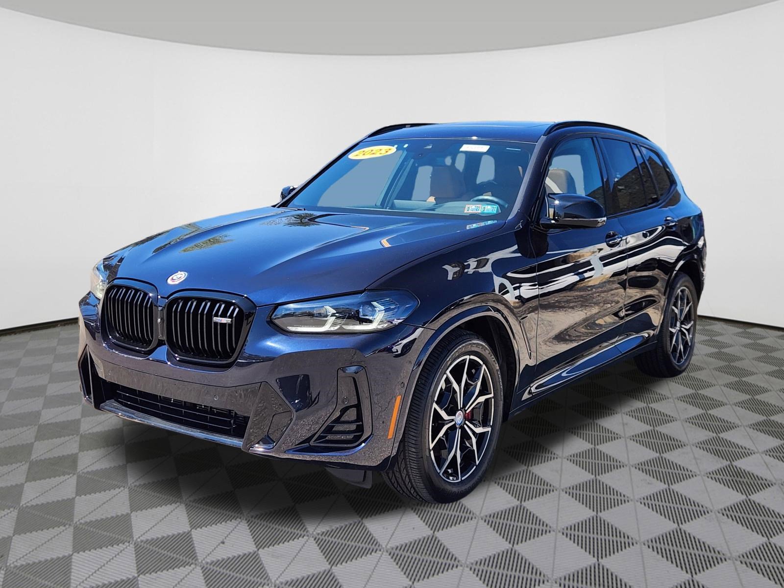 Used 2023 BMW X3 M40i w/ Premium Package image 2