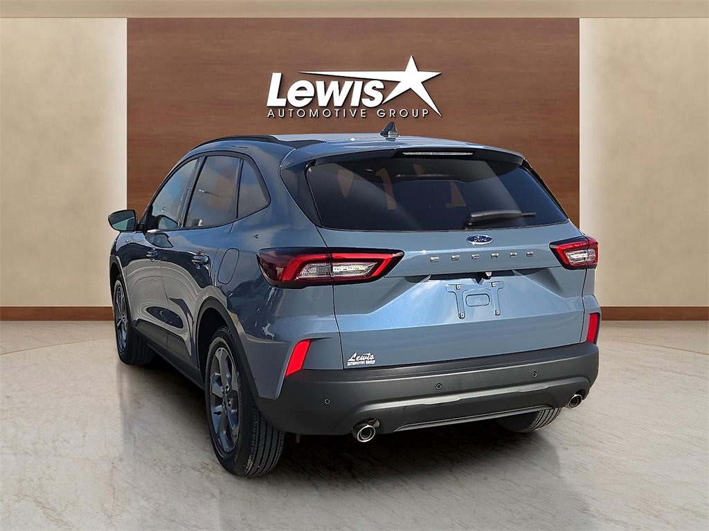 Used 2025 Ford Escape ST-Line w/ Tech Pack #1 image 3