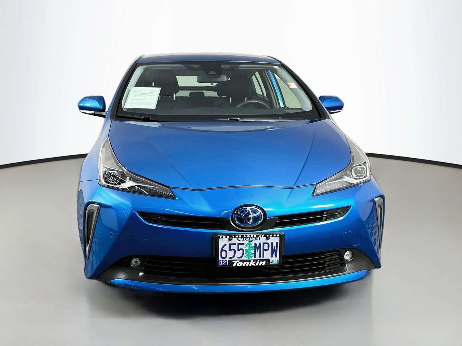 Used 2021 Toyota Prius LE AWD/4WD image 2