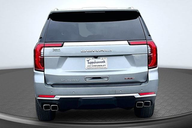 Used 2025 GMC Yukon Denali AWD/4WD image 5
