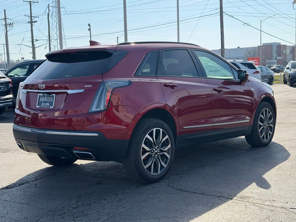Used 2023 Cadillac XT5 Sportv w/ Technology Package image 6