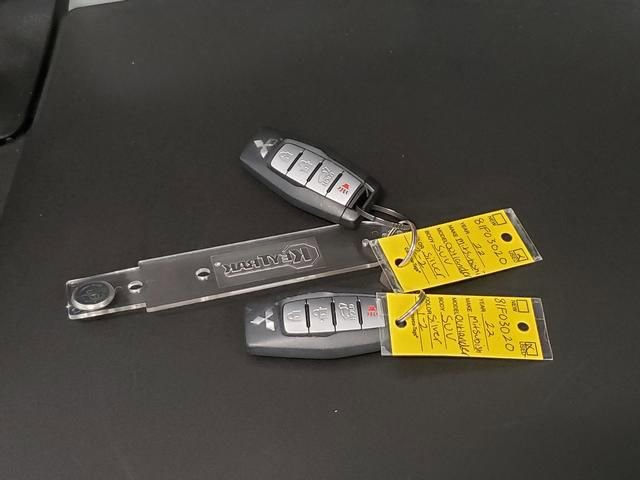 Used 2022 Mitsubishi Outlander SE image 26