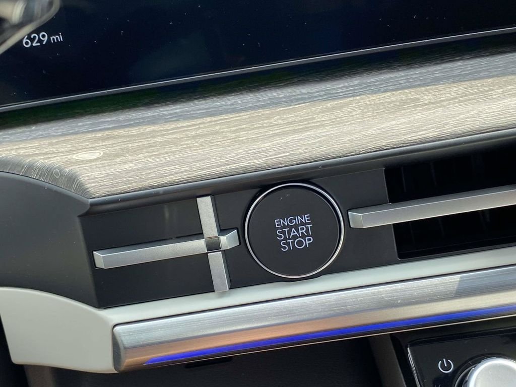 New 2026 Hyundai Santa Fe Calligraphy FWD image 20