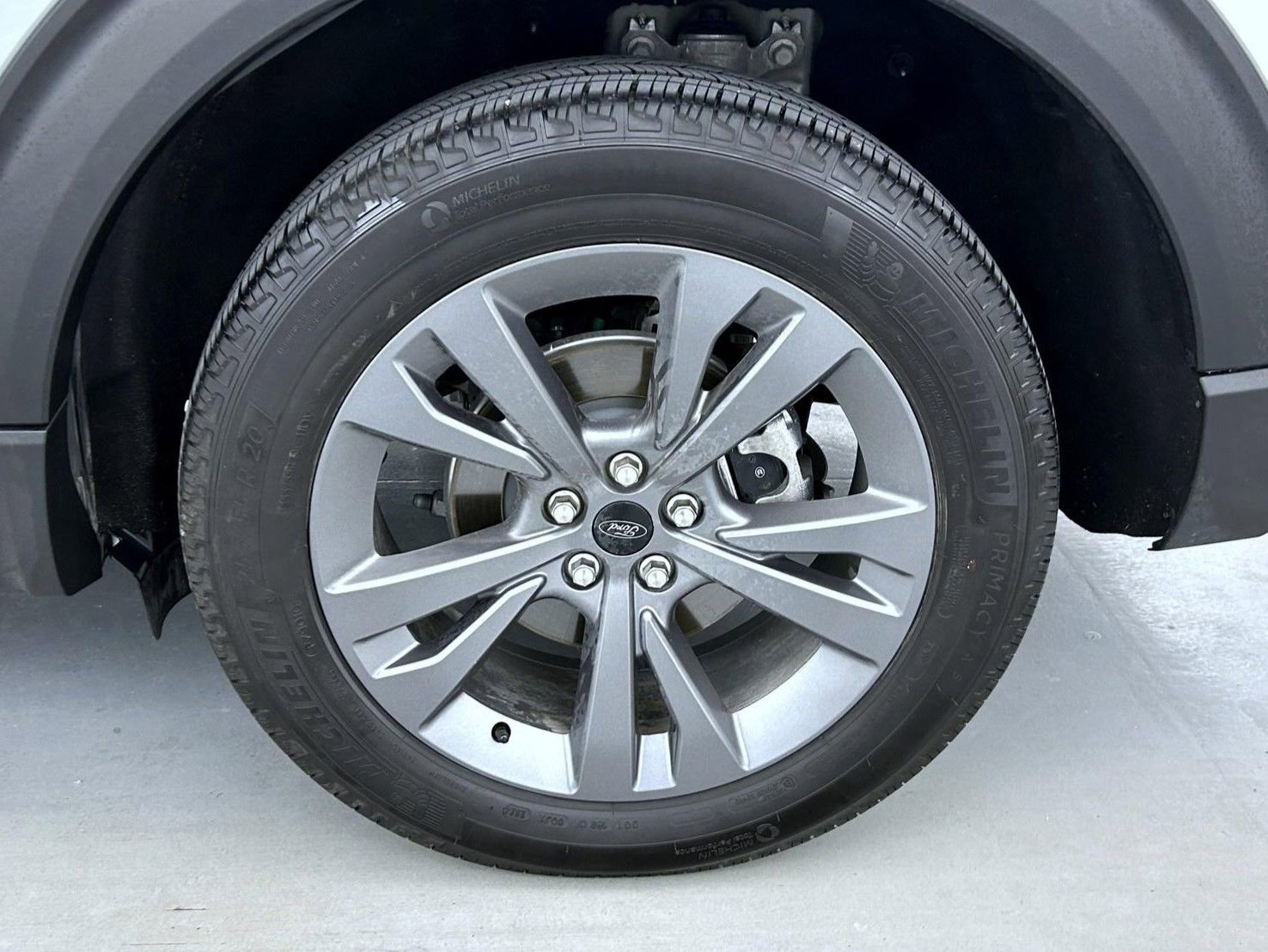 Used 2025 Ford Explorer Active w/ Active Comfort Package image 24