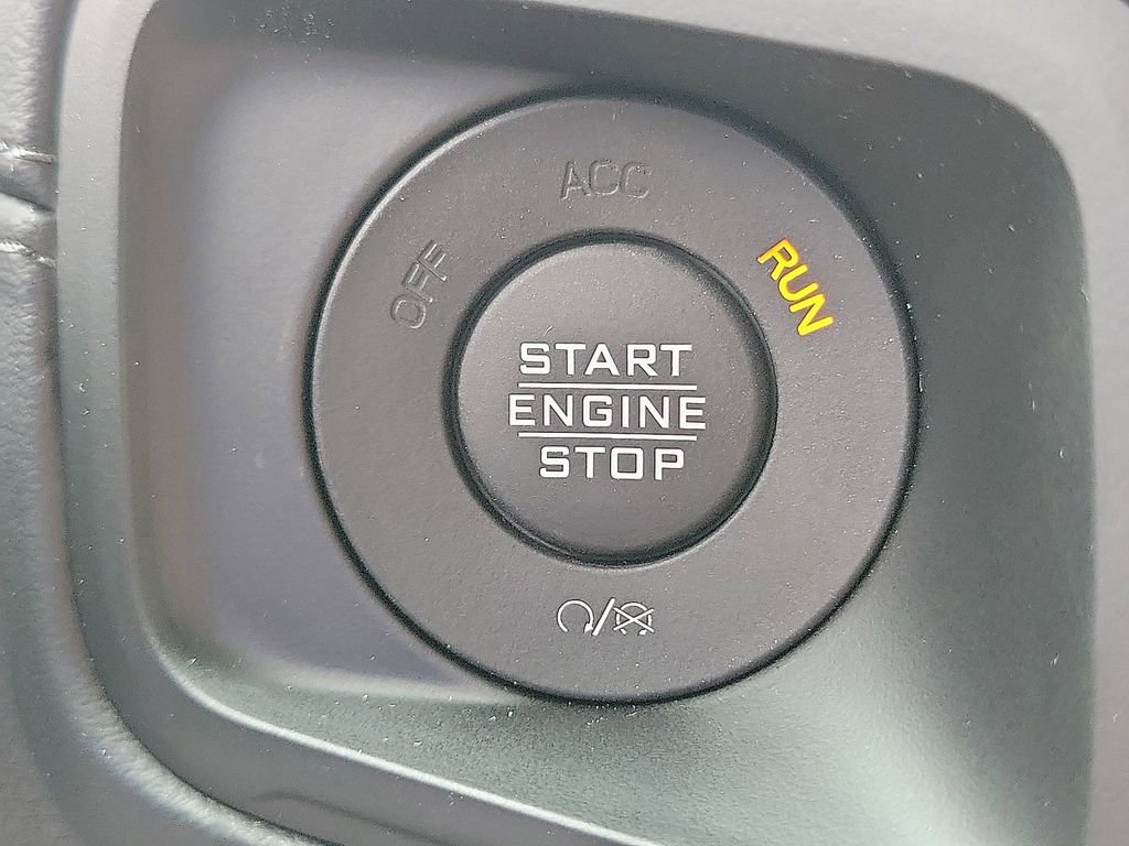 New 2025 Jeep Wrangler Sahara image 11