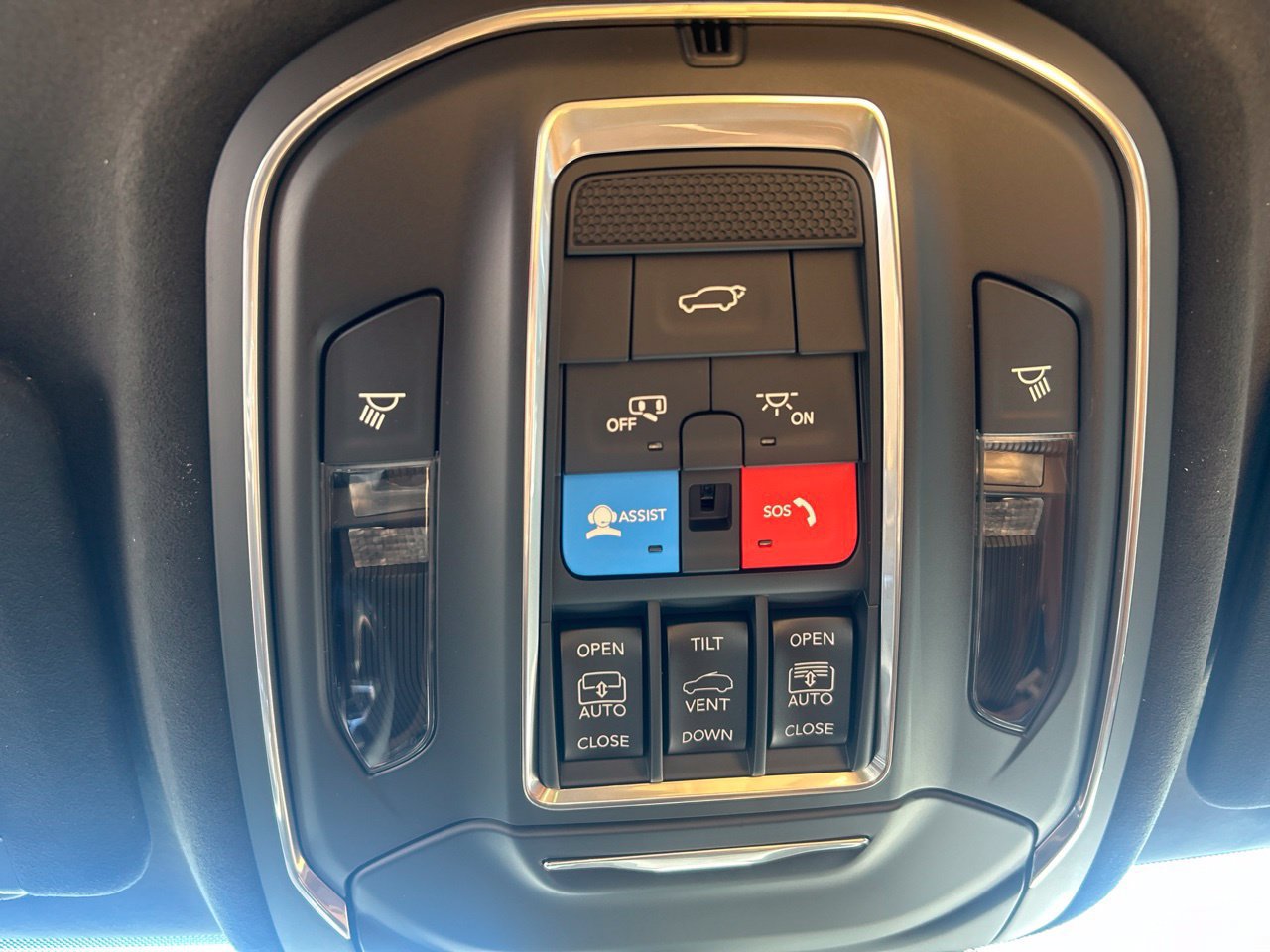 New 2027 Jeep Grand Cherokee Summit AWD/4WD image 21