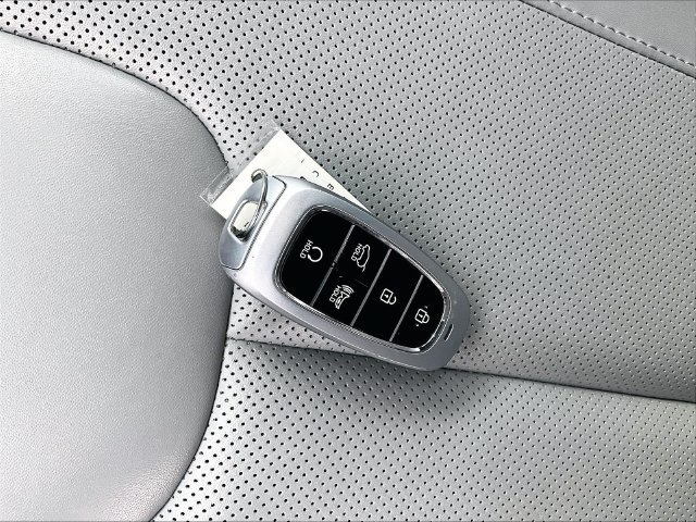 Used 2025 Hyundai Palisade SEL AWD/4WD image 11