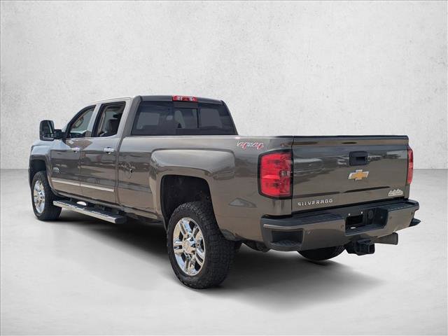Used 2015 Chevrolet Silverado 2500 High Country w/ Duramax Plus Package image 7