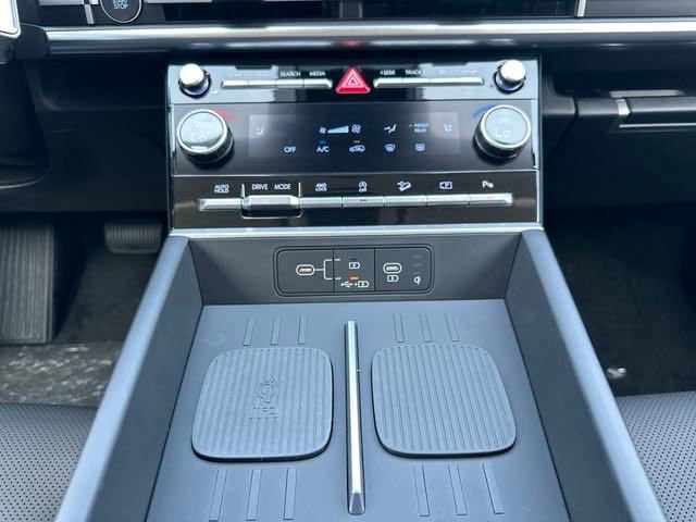 New 2025 Hyundai Santa Fe XRT image 13