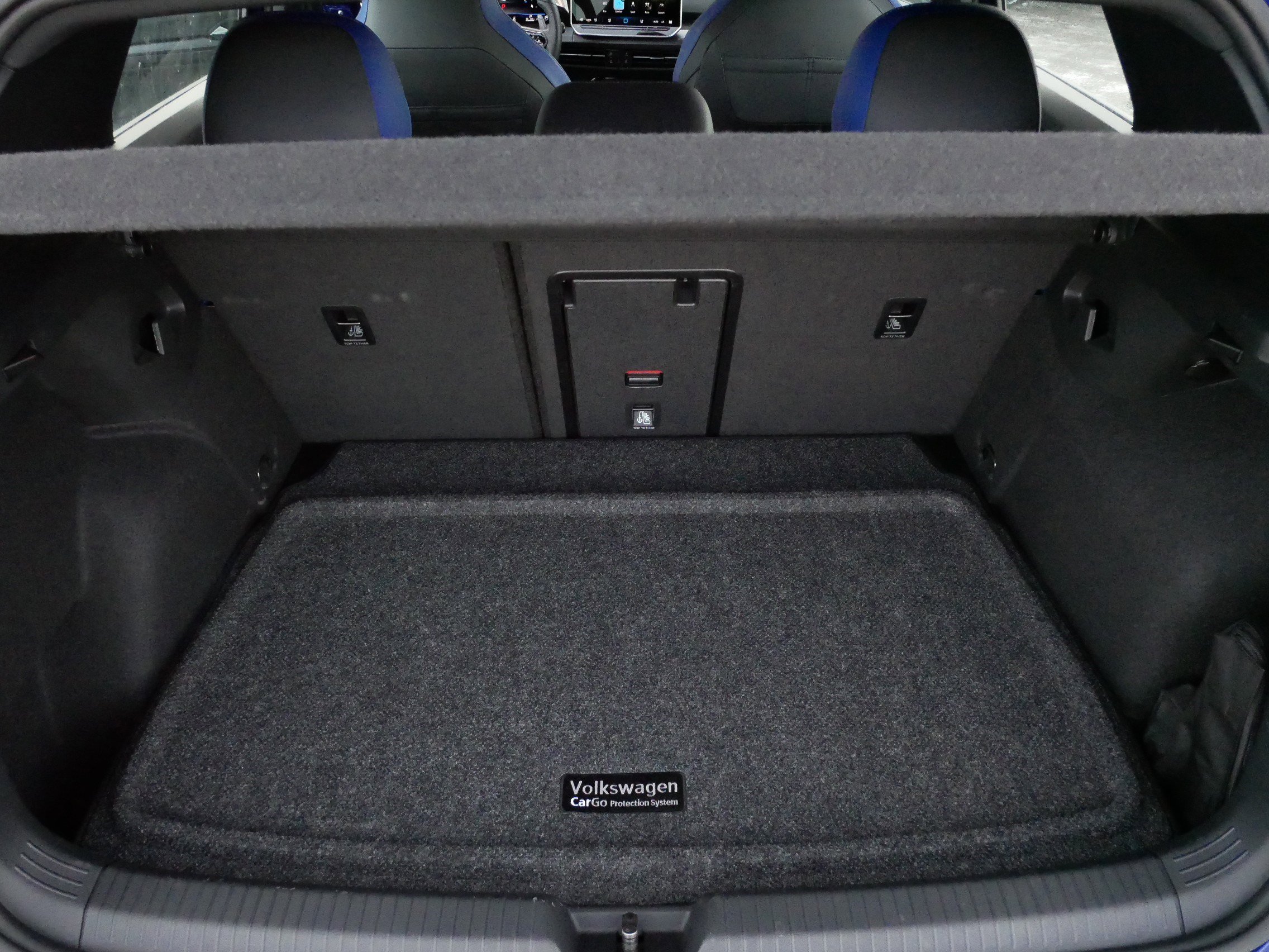 Used 2025 Volkswagen Golf image 18