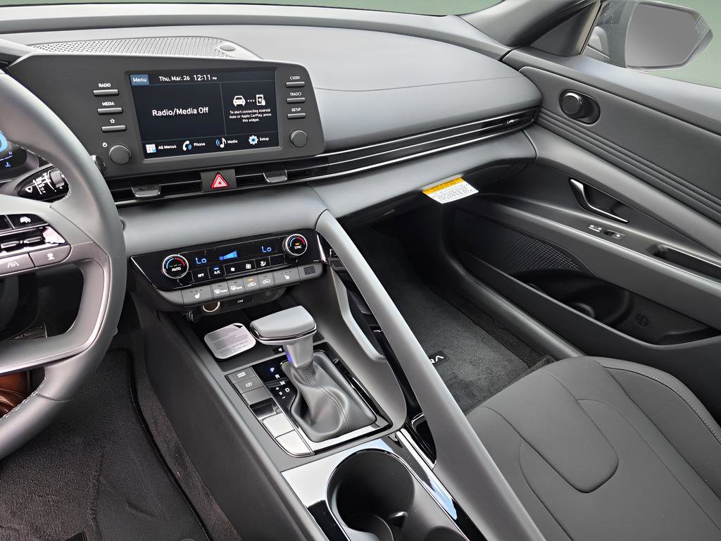 New 2026 Hyundai Elantra SEL Sport image 17