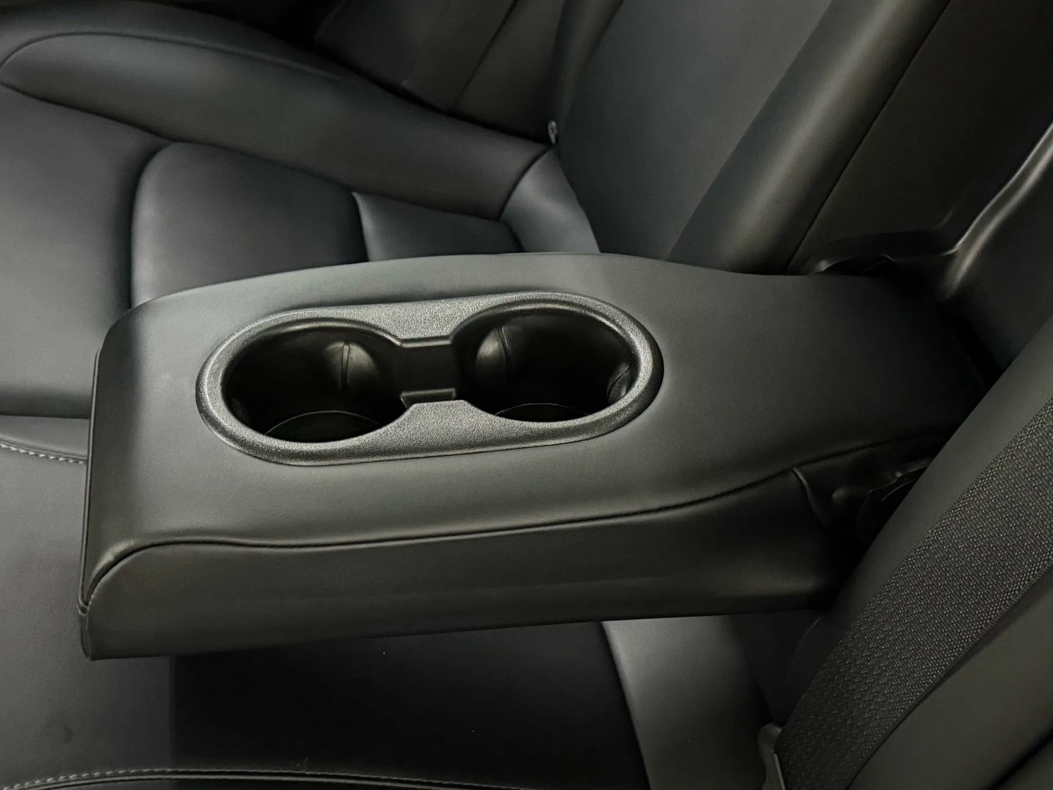 Used 2022 Tesla Model 3 Long Range image 34