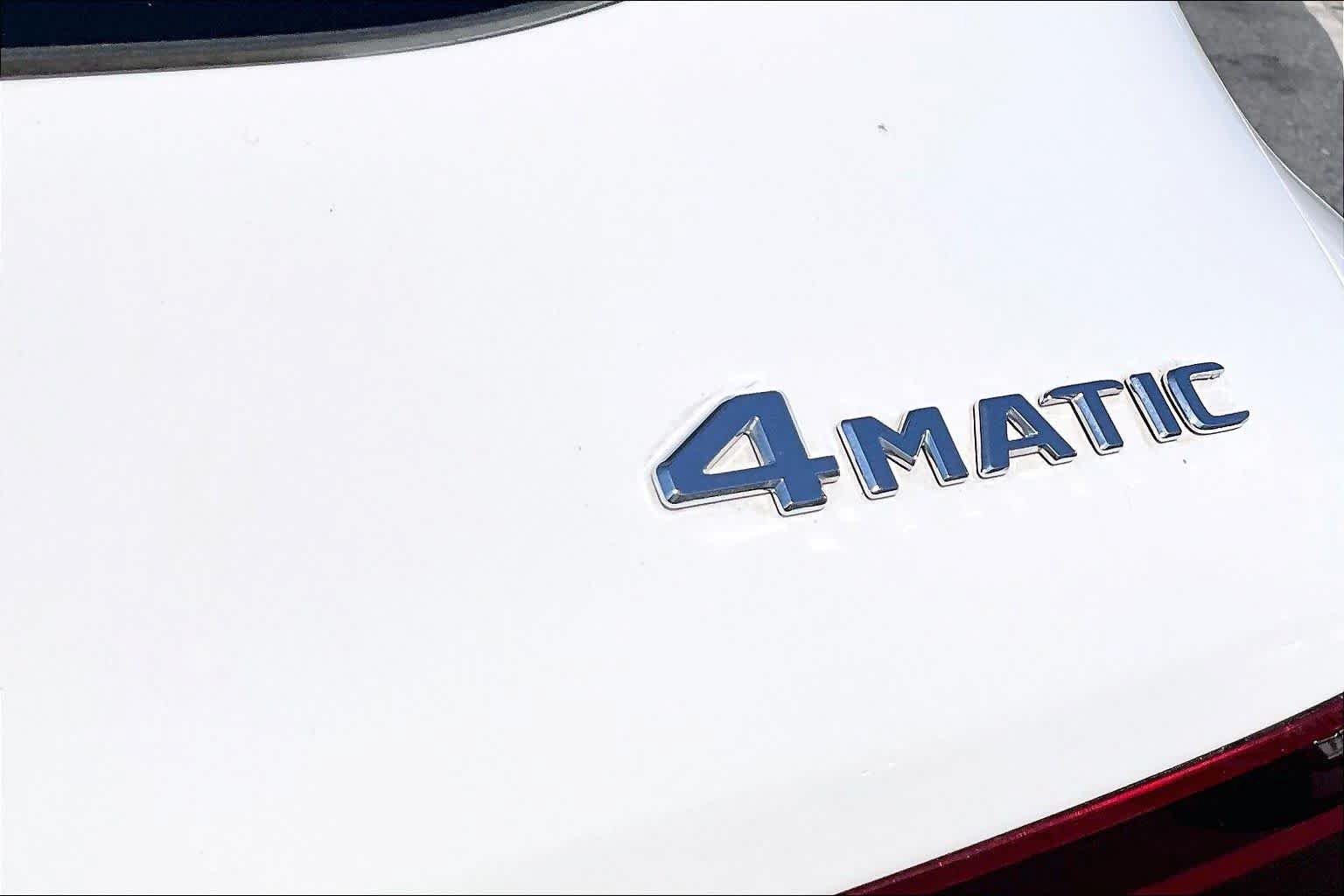 Used 2022 Mercedes-Benz GLC 300 4MATIC image 30