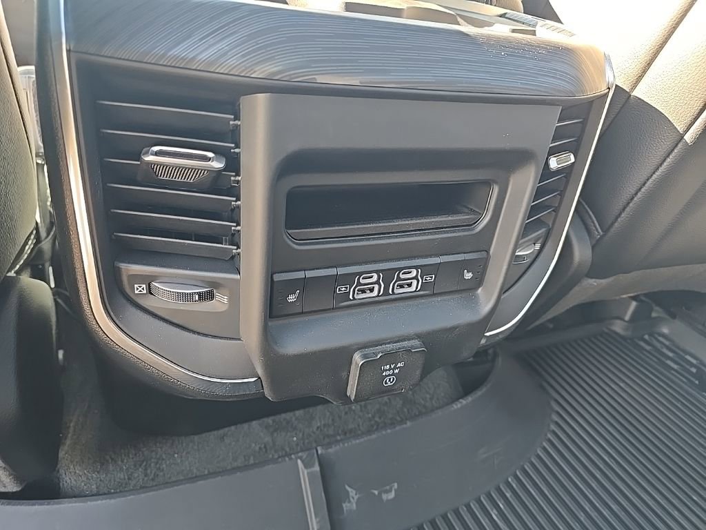 Used 2024 RAM 1500 Laramie image 13