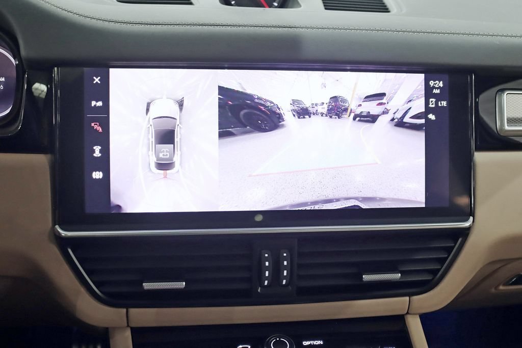 Used 2023 Porsche Cayenne S AWD/4WD image 19