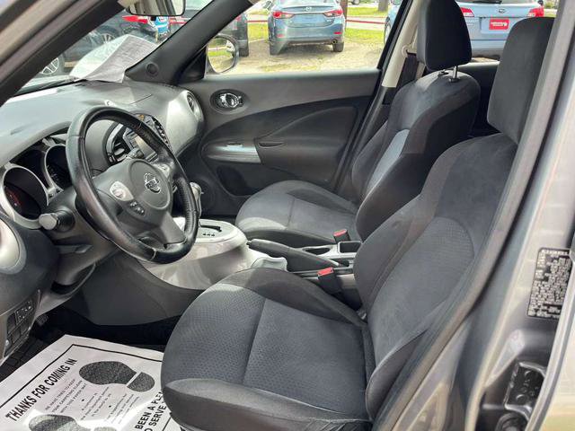 Used 2014 Nissan Juke SV w/ Navigation Package FWD image 20